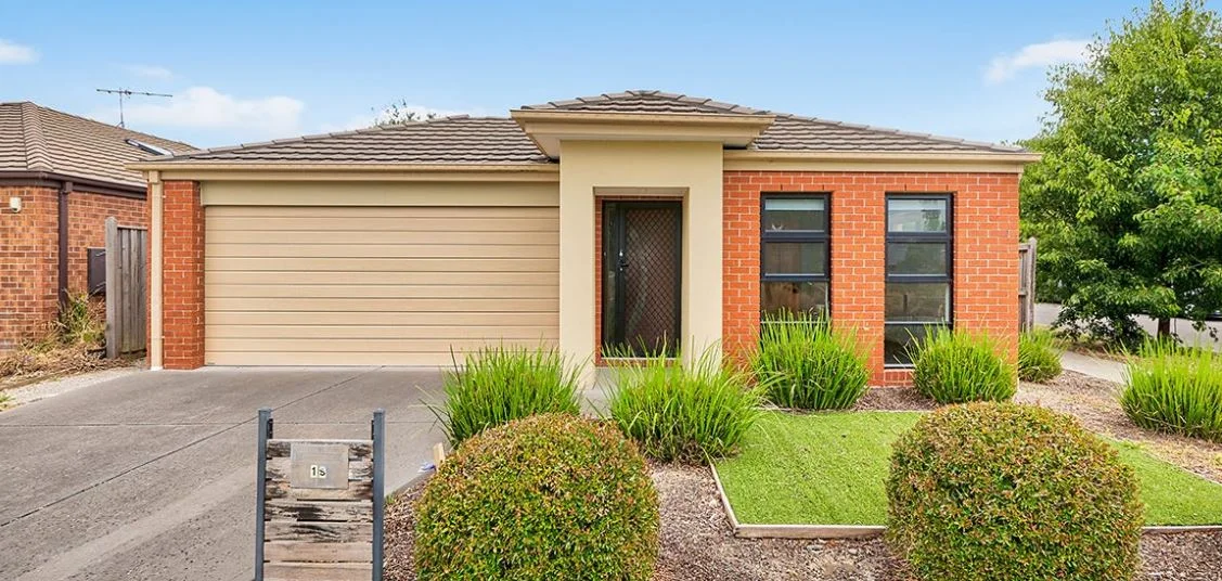 19 Markbeech Crescent, Officer VIC 3809