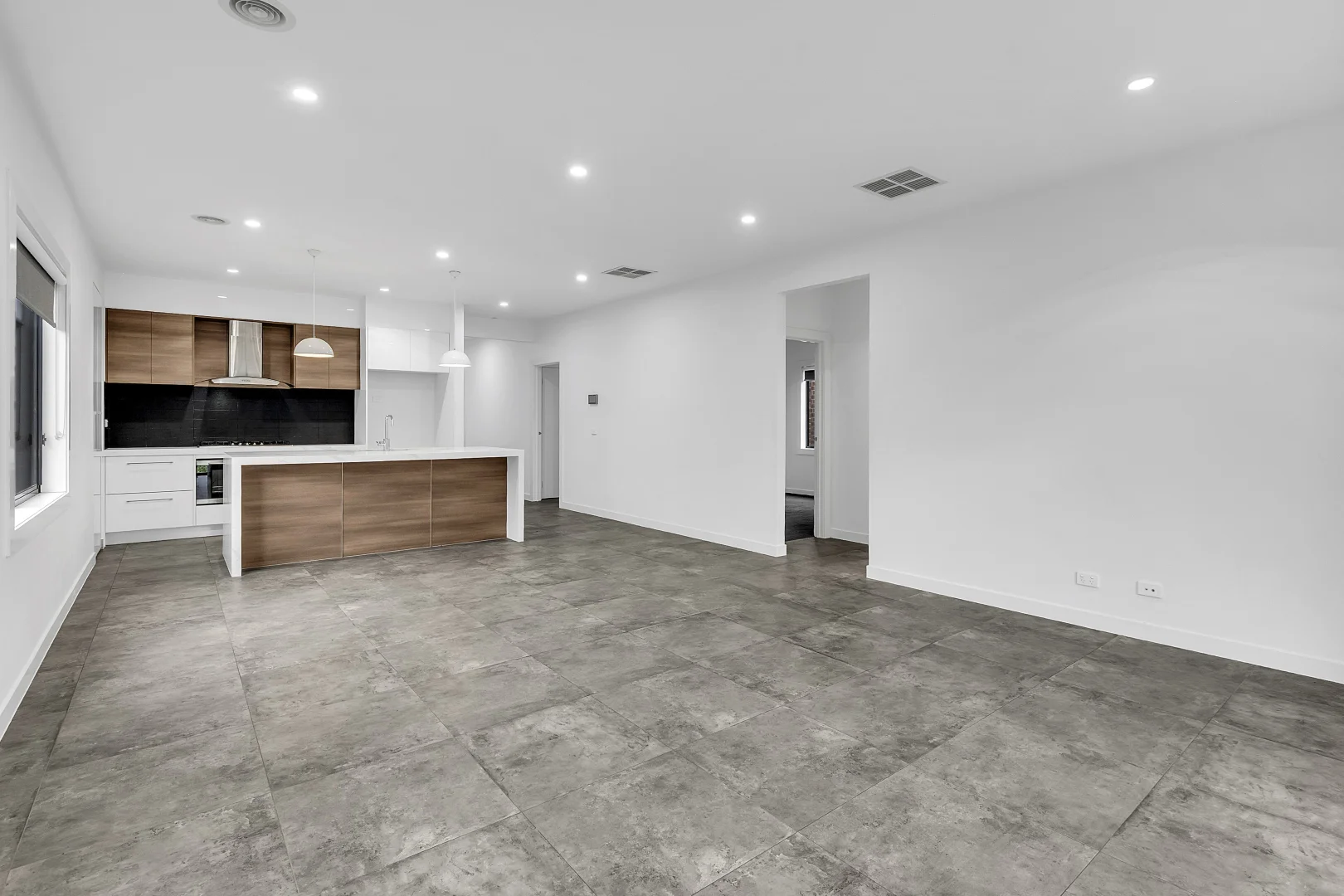 Additional image 5 of 35 Lemon Myrtle Way, Craigieburn VIC 3064