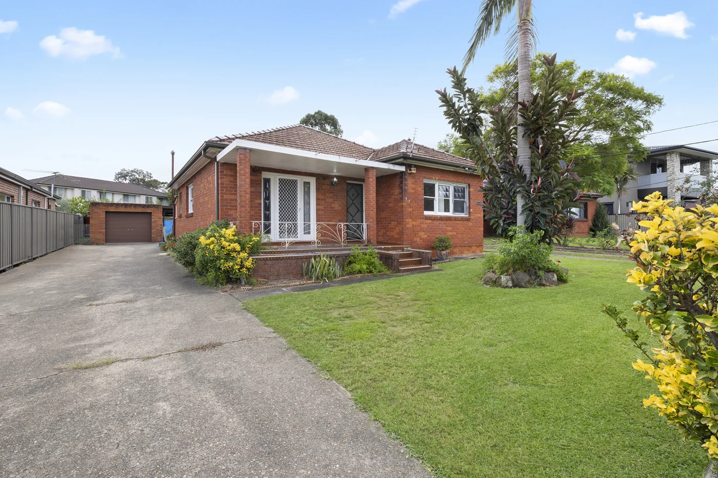 Additional image 2 of 37 Grimson Crescent, Liverpool NSW 2170