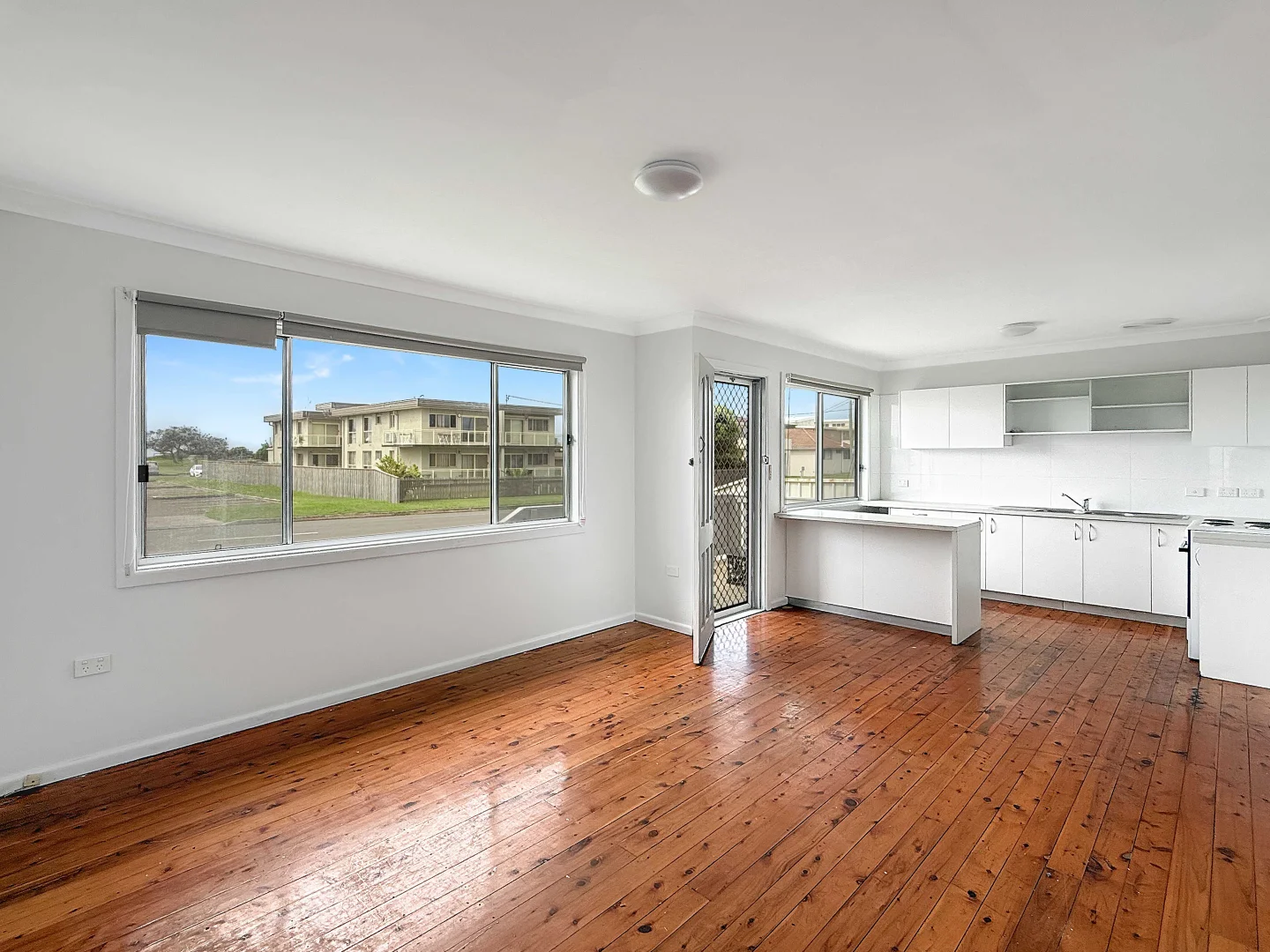 Additional image 3 of 34 Osborne Parade, Warilla NSW 2528