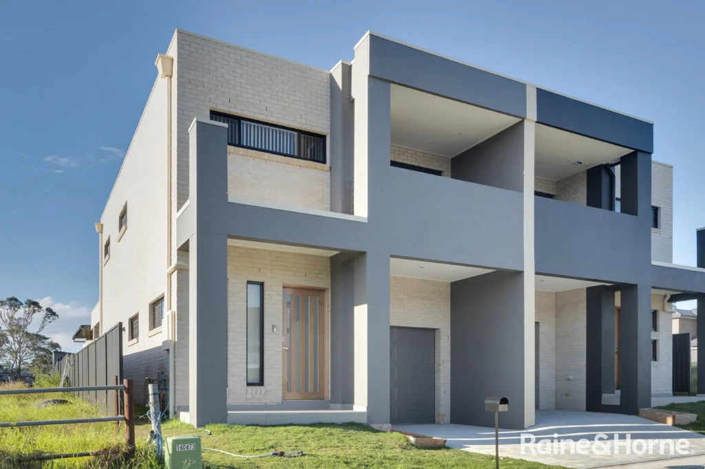 87 Seventh Avenue, Austral NSW 2179