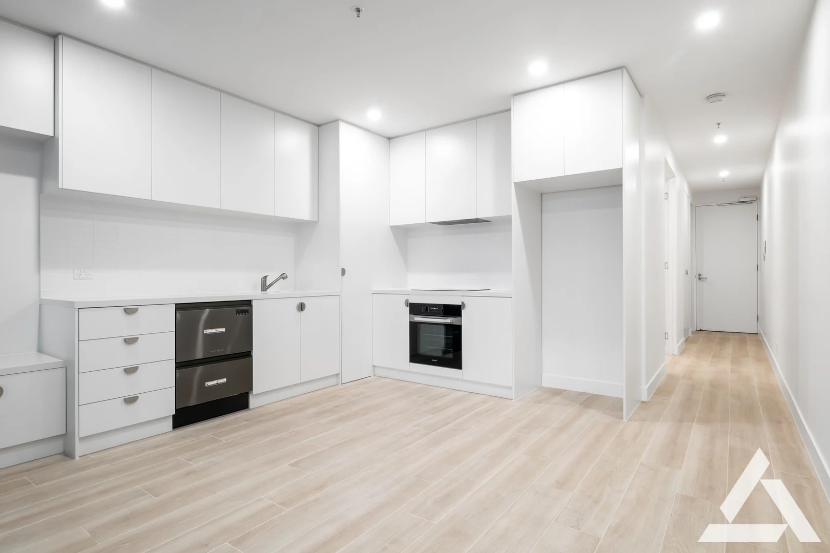 618/14 Claremont Street, South Yarra VIC 3141