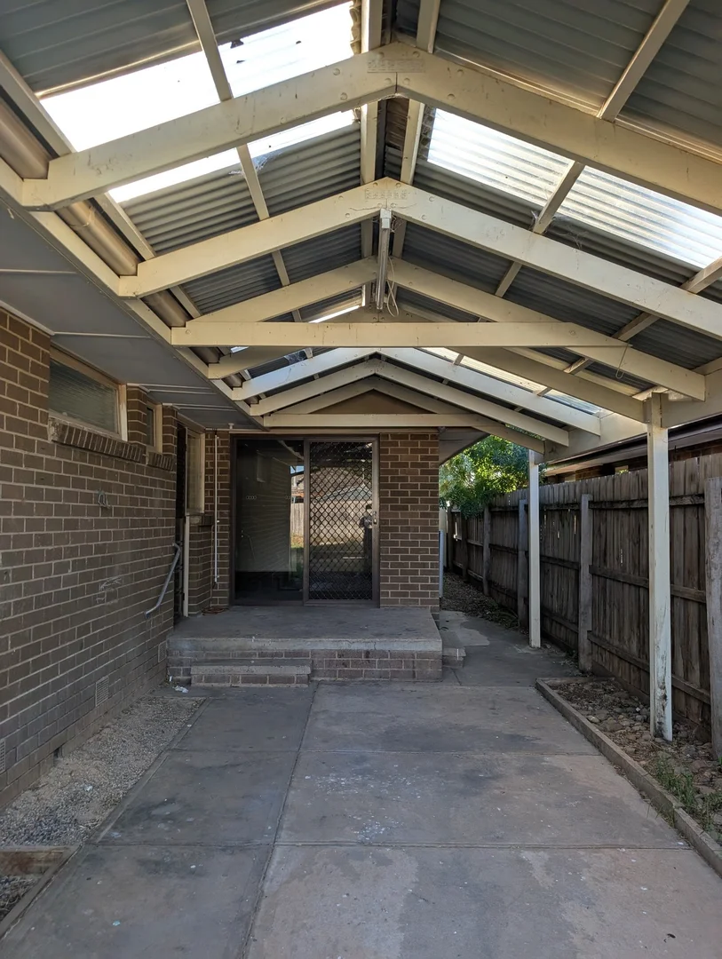 Additional image 3 of 5 Bernard Drive, Melton South VIC 3338