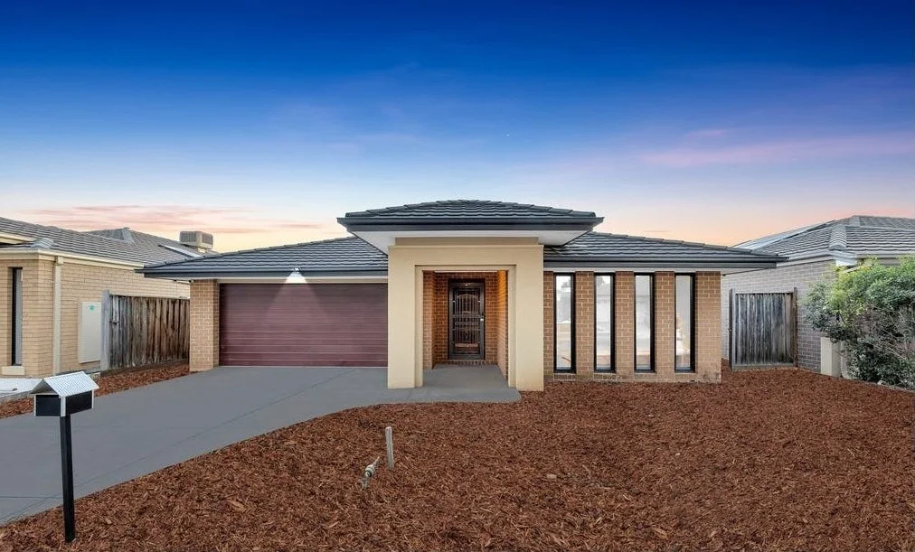 21 Merrystowe Way, Melton West VIC 3337