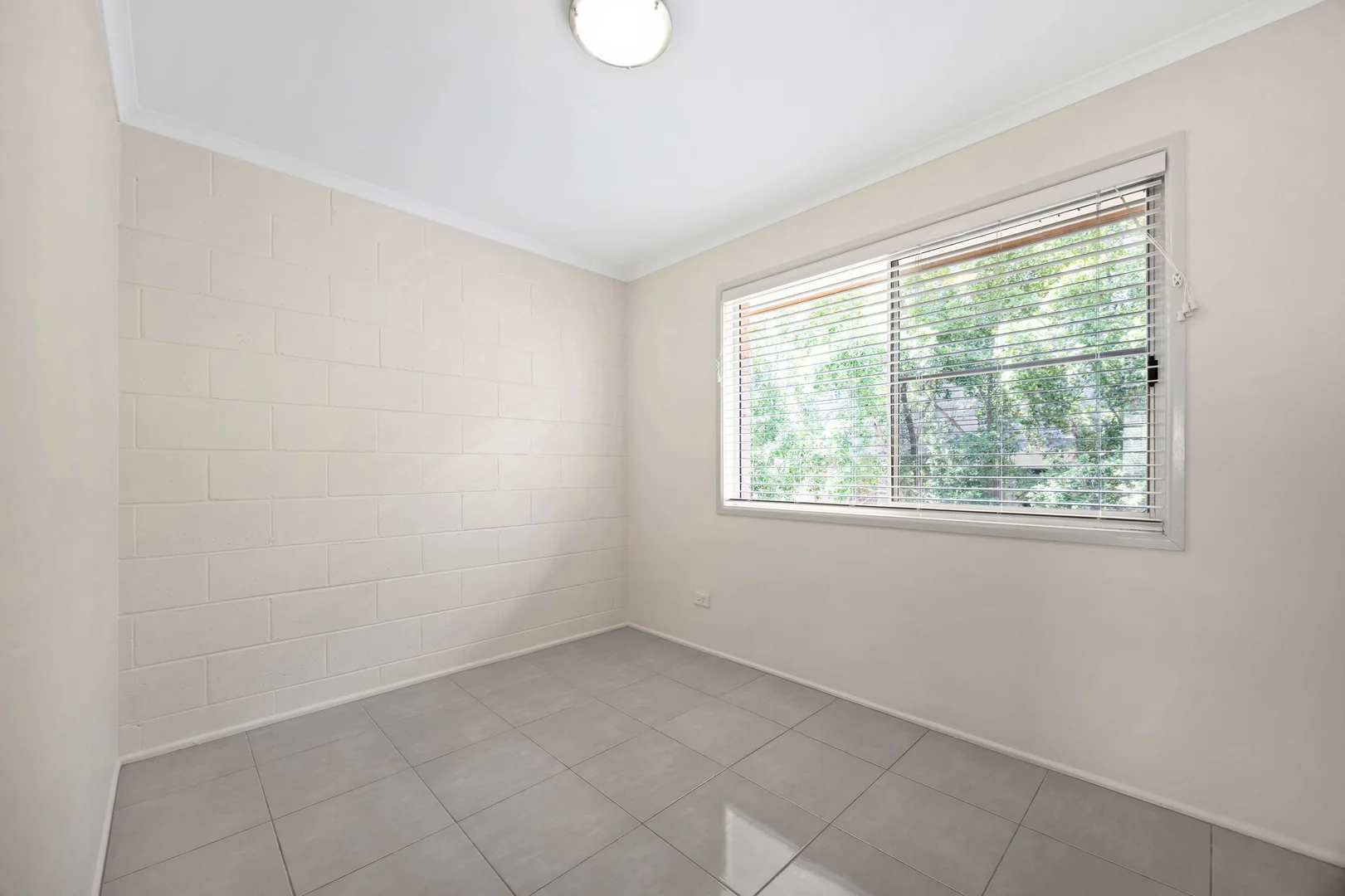 Additional image 9 of 2/259 Auckland Street, South Gladstone QLD 4680