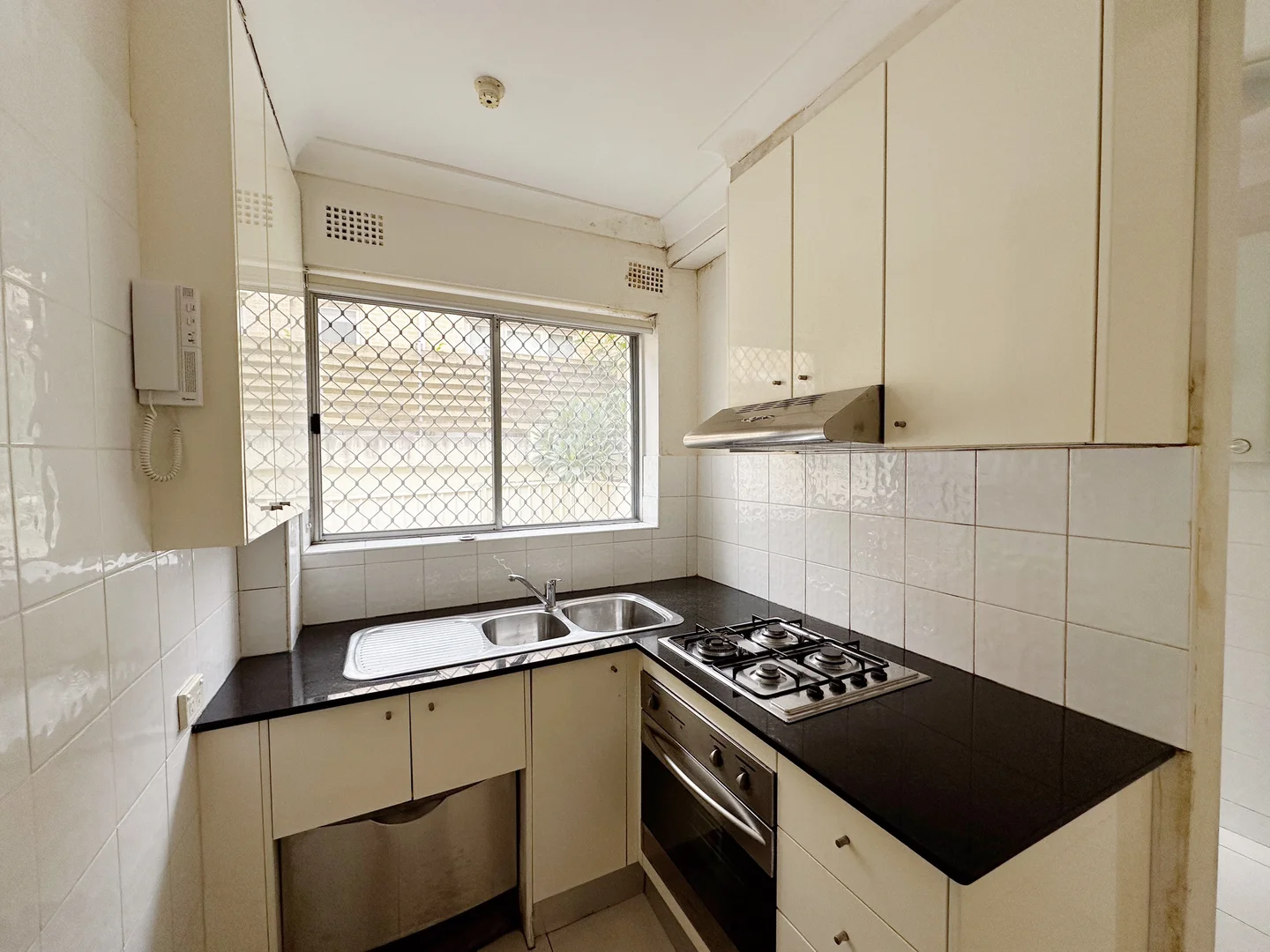 Additional image 2 of 2/36 Gloucester Road, Hurstville NSW 2220