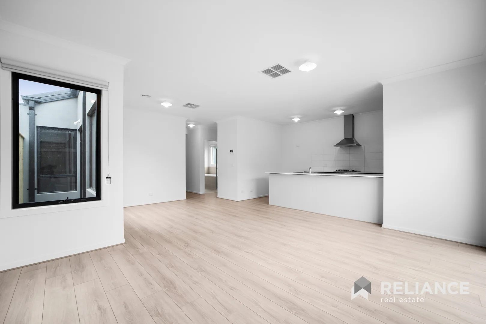 30 Moree Road, Point Cook VIC 3030 photo 5