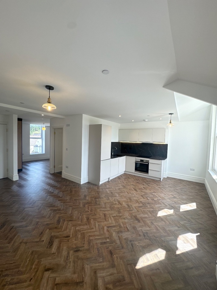 1 Bed Flat, Cathedral Road, CF11, N1 7GU photo 4