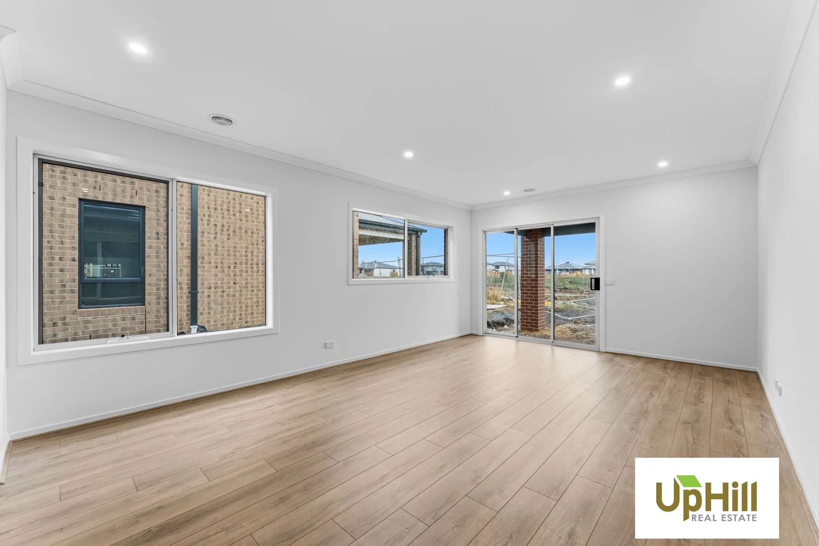 Additional image 2 of 27 Monocot Avenue, Clyde North VIC 3978