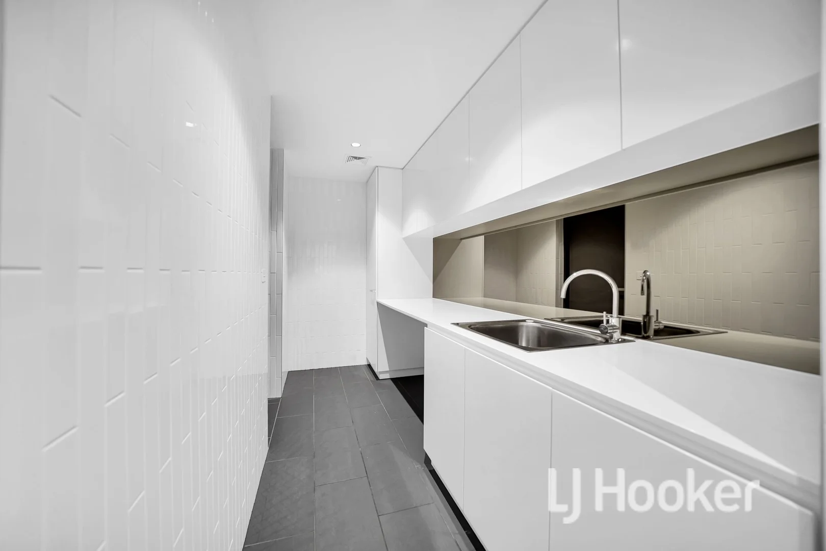 Additional image 29 of 4 Holly Lane, Kew VIC 3101