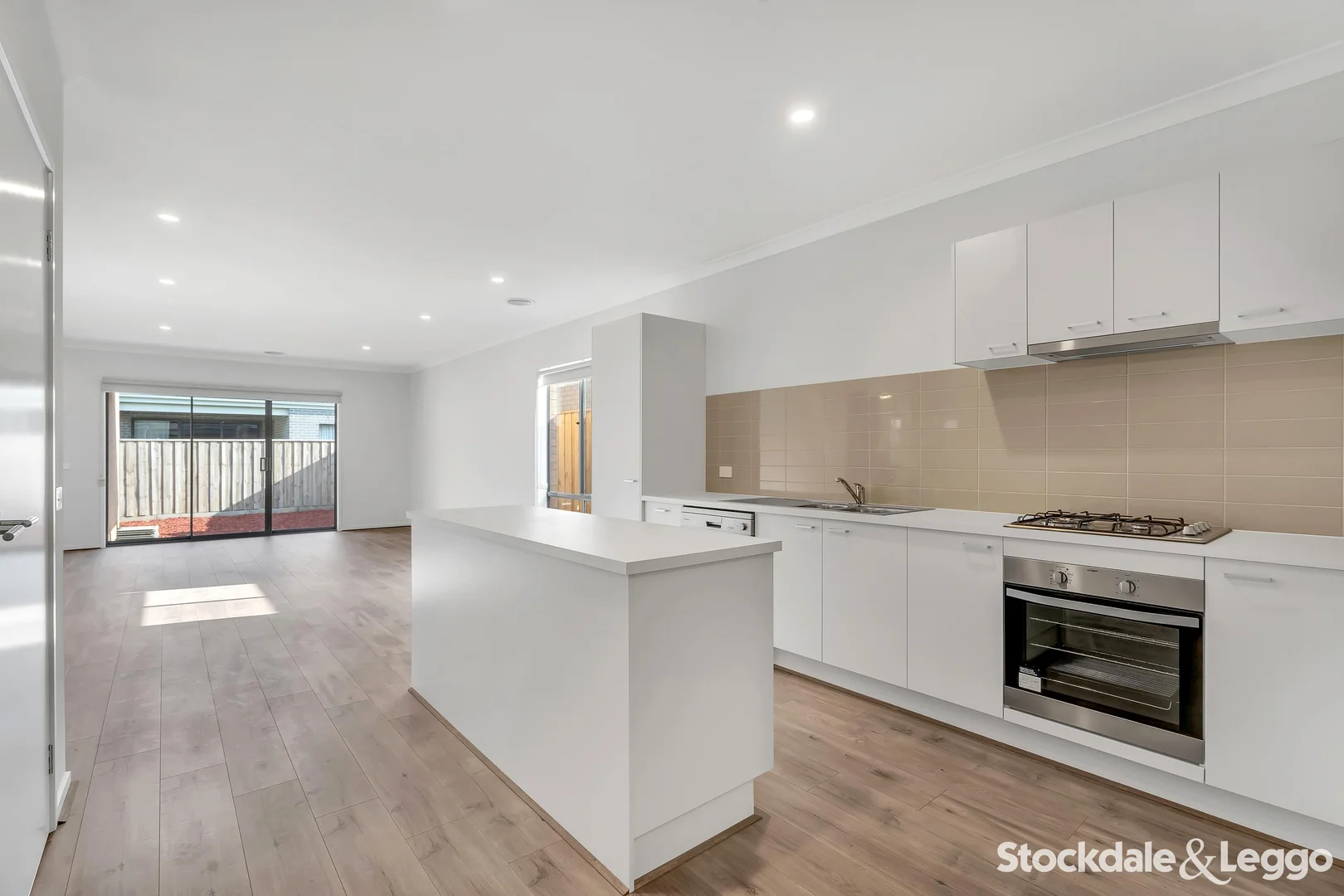 Additional image 4 of 33 Sugarcane Street, Mickleham VIC 3064