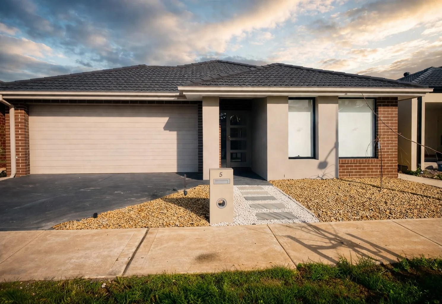 5 Anna Road, Fraser Rise VIC 3336