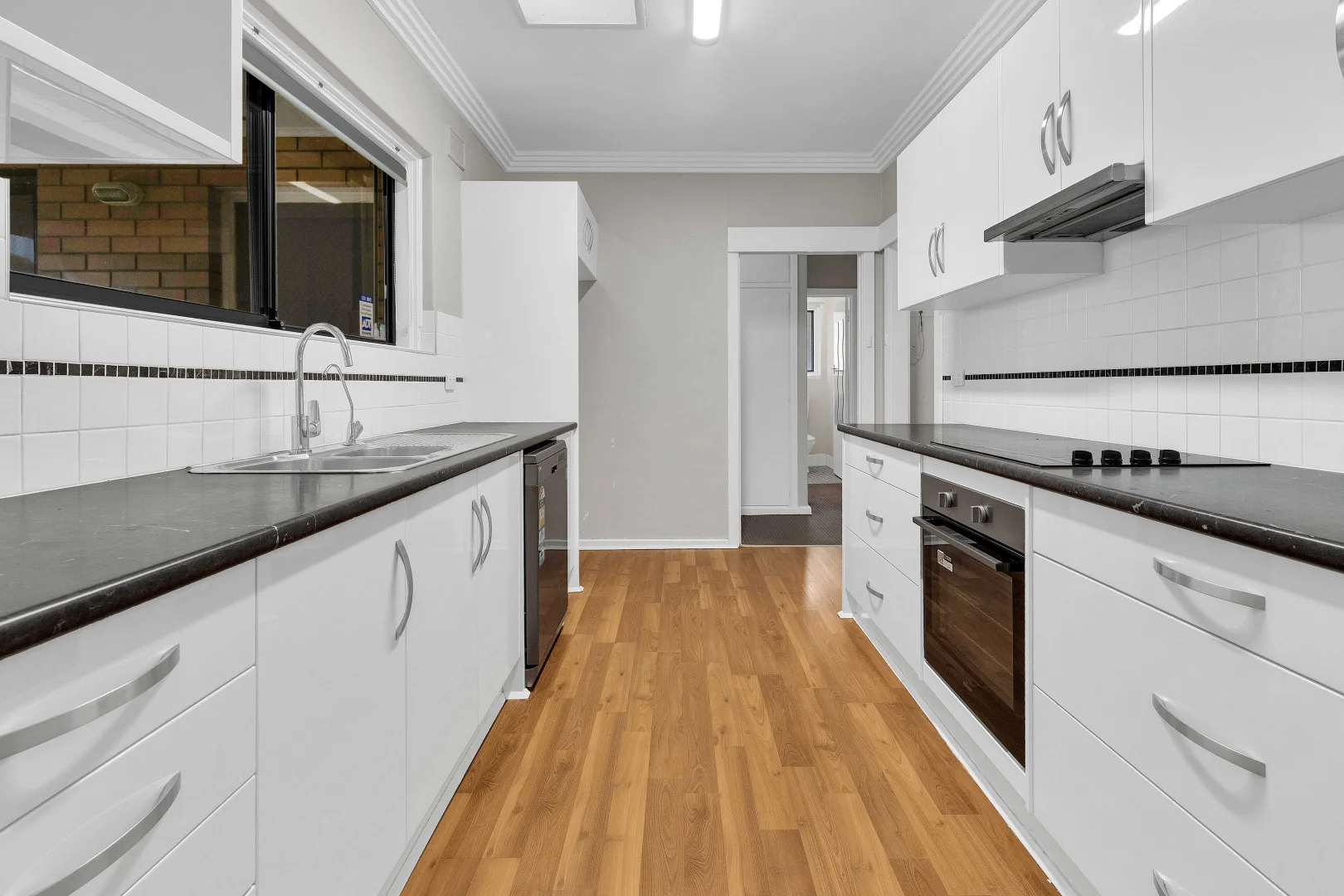 Additional image 14 of 91 Eyre Crescent, Valley View SA 5093