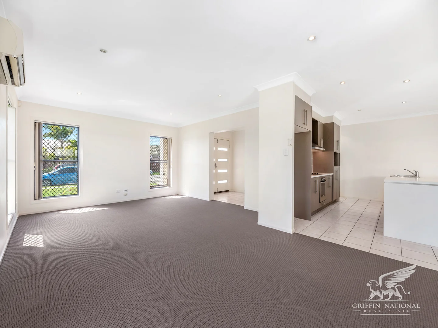 7 Seeney Street, Caboolture QLD 4510 photo 4
