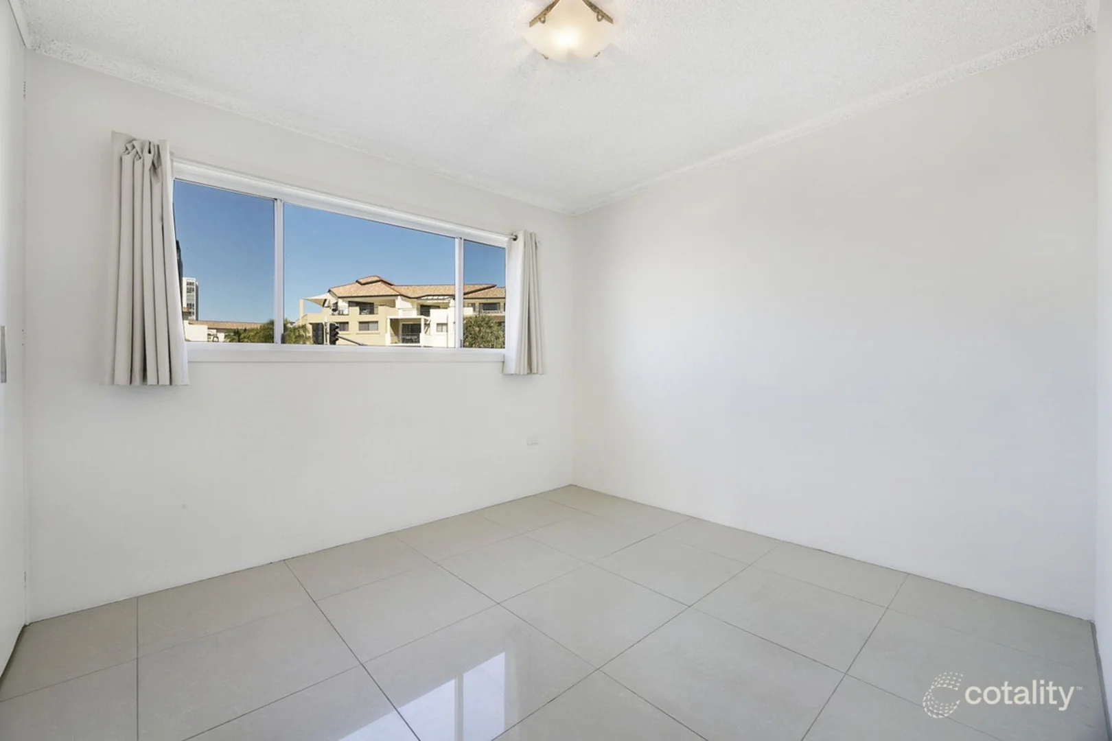 Additional image 5 of 4/402 Marine Parade, Biggera Waters QLD 4216