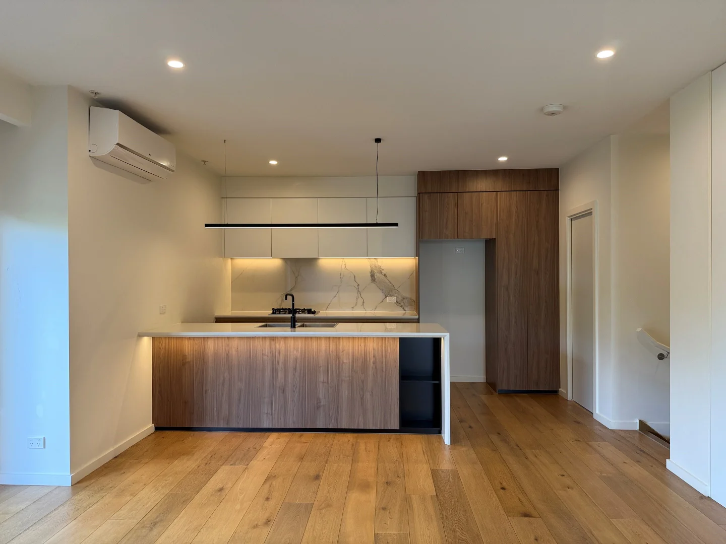 Additional image 2 of 5/1 Winton Street, Burwood VIC 3125