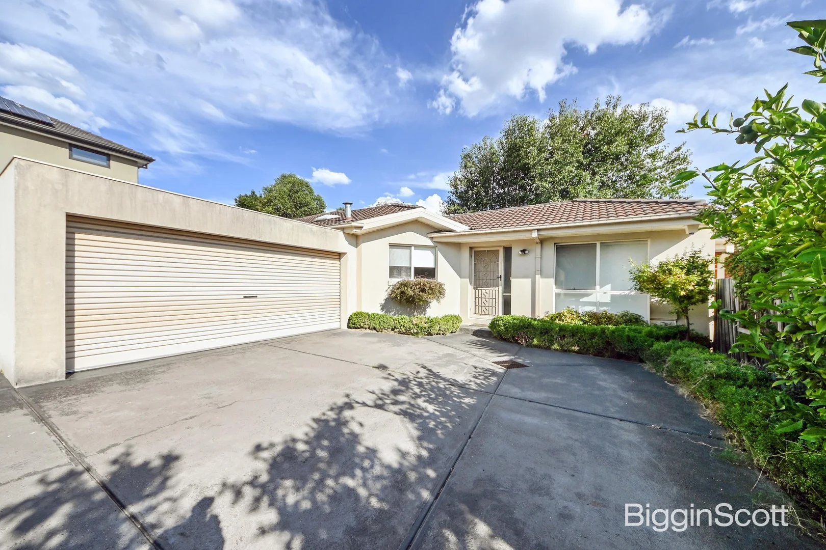 2/18 Bennett Avenue, Mount Waverley VIC 3149