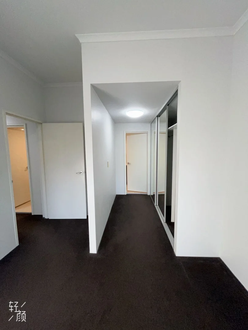 Additional image 3 of WeChat: KRL119 L1/ 2 Hutchinson Walk, Zetland NSW 2017