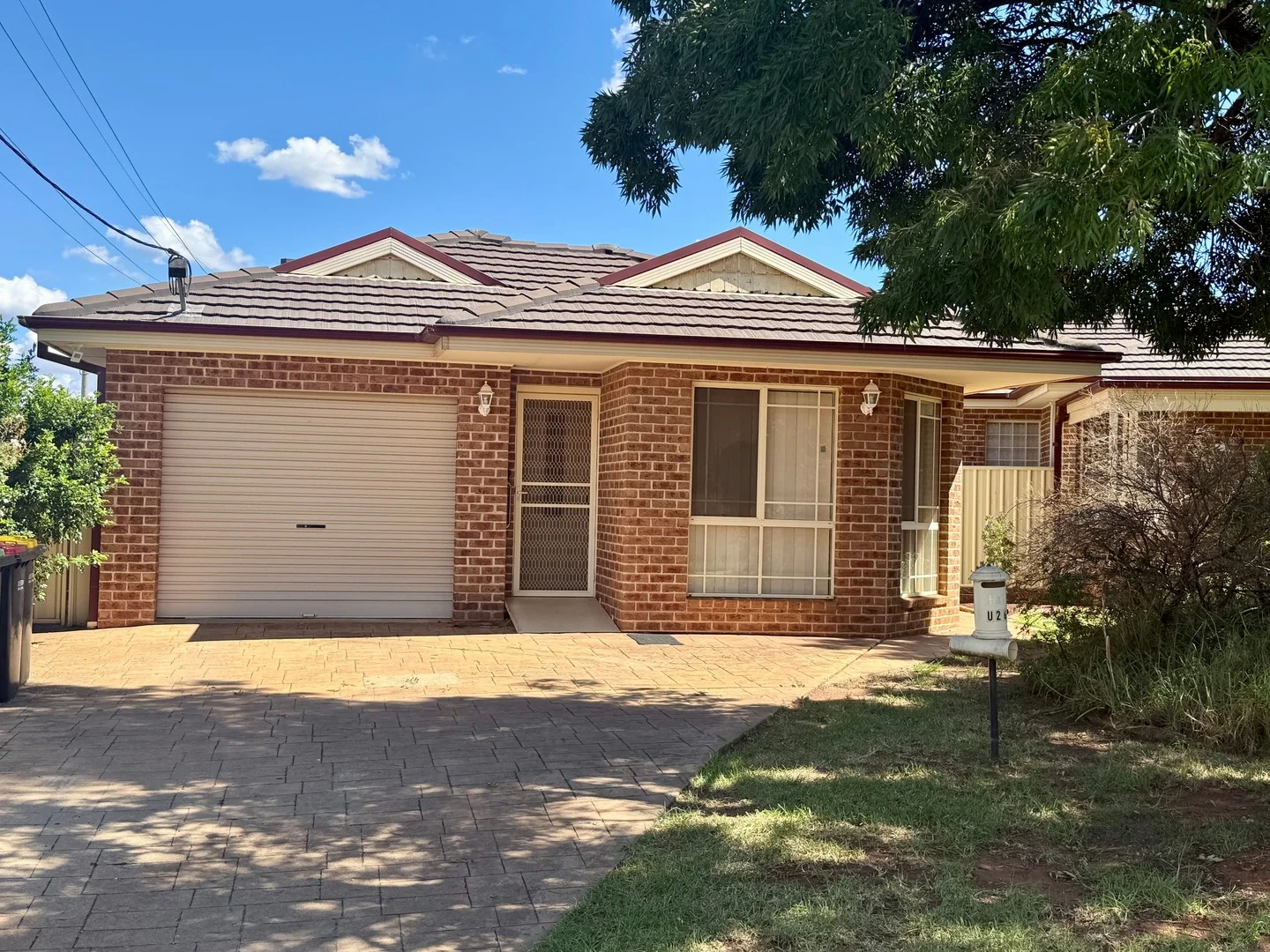 2/6 Elm Street, Leeton NSW 2705