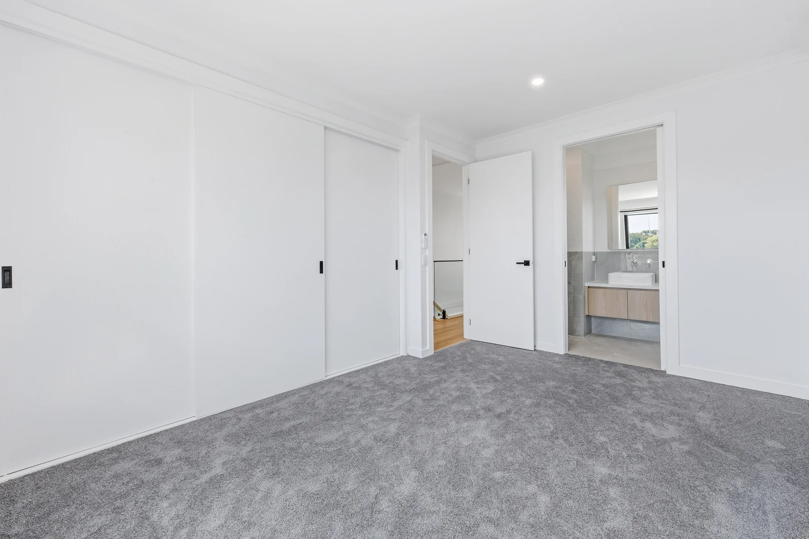 Additional image 10 of 2&3/103 Capital Avenue, Glen Waverley VIC 3150