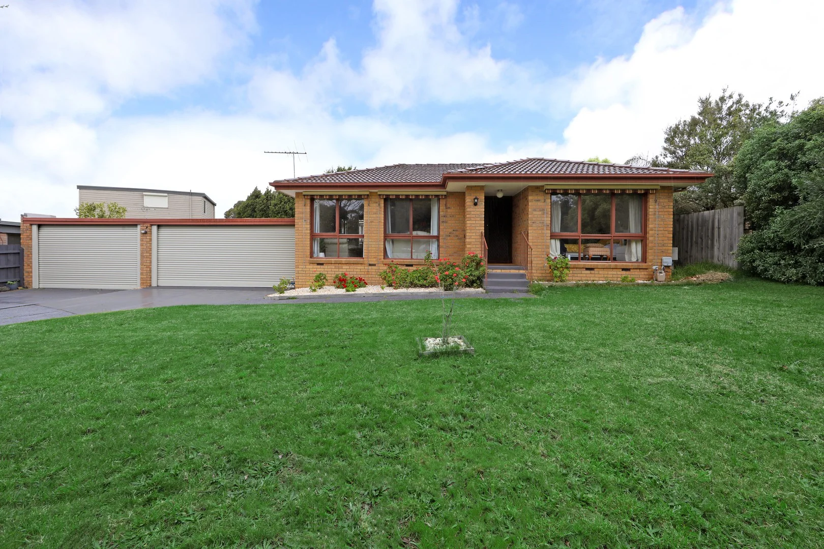 2 Darnley Court, Rowville VIC 3178
