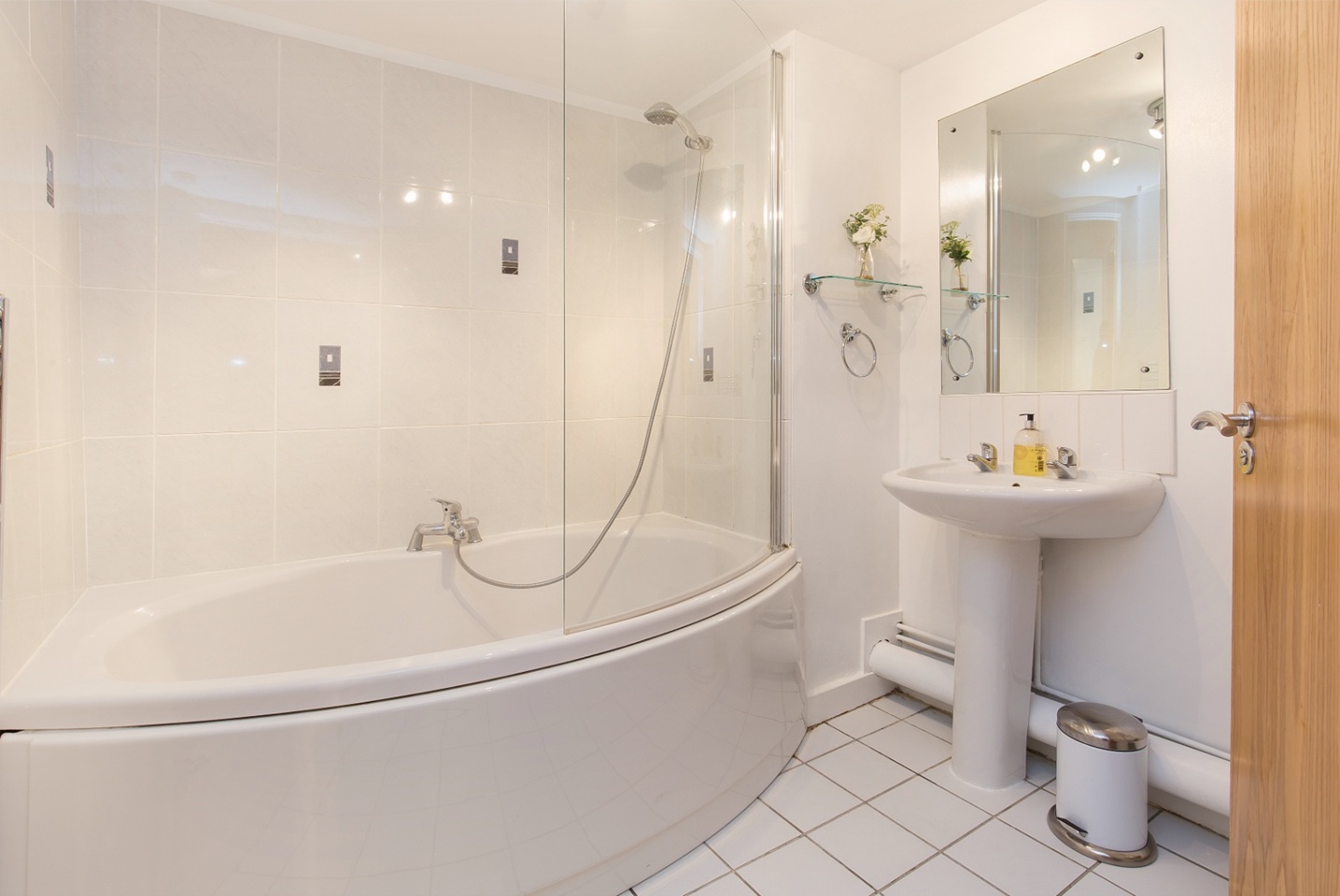 Additional image 6 of 2 Bed Flat, Raleigh Square, NG7, N1 7GU