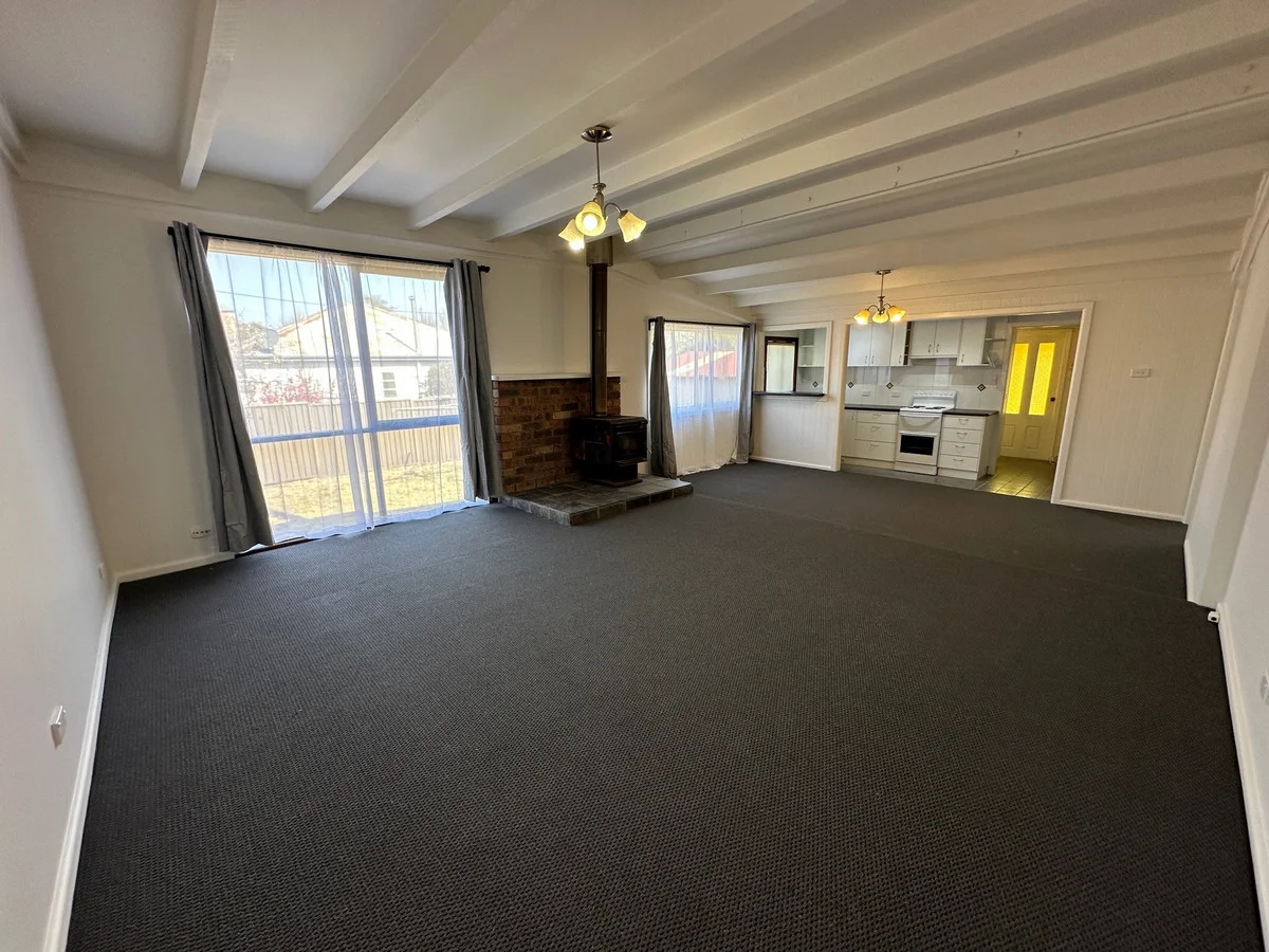 Additional image 5 of 33 Bradley Street, Cooma NSW 2630