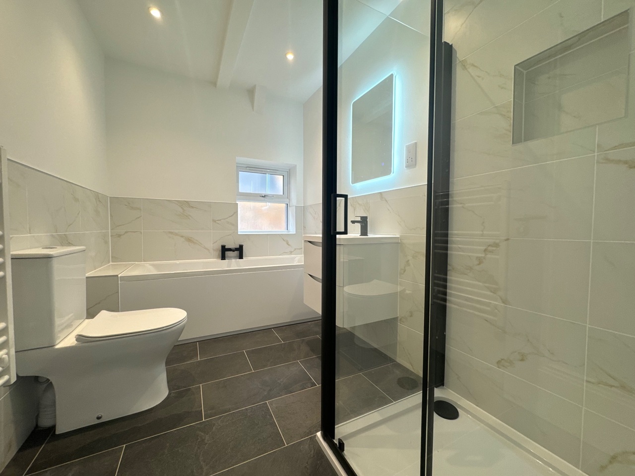 1 Bed Flat, Cathedral Road, CF11, N1 7GU photo 3