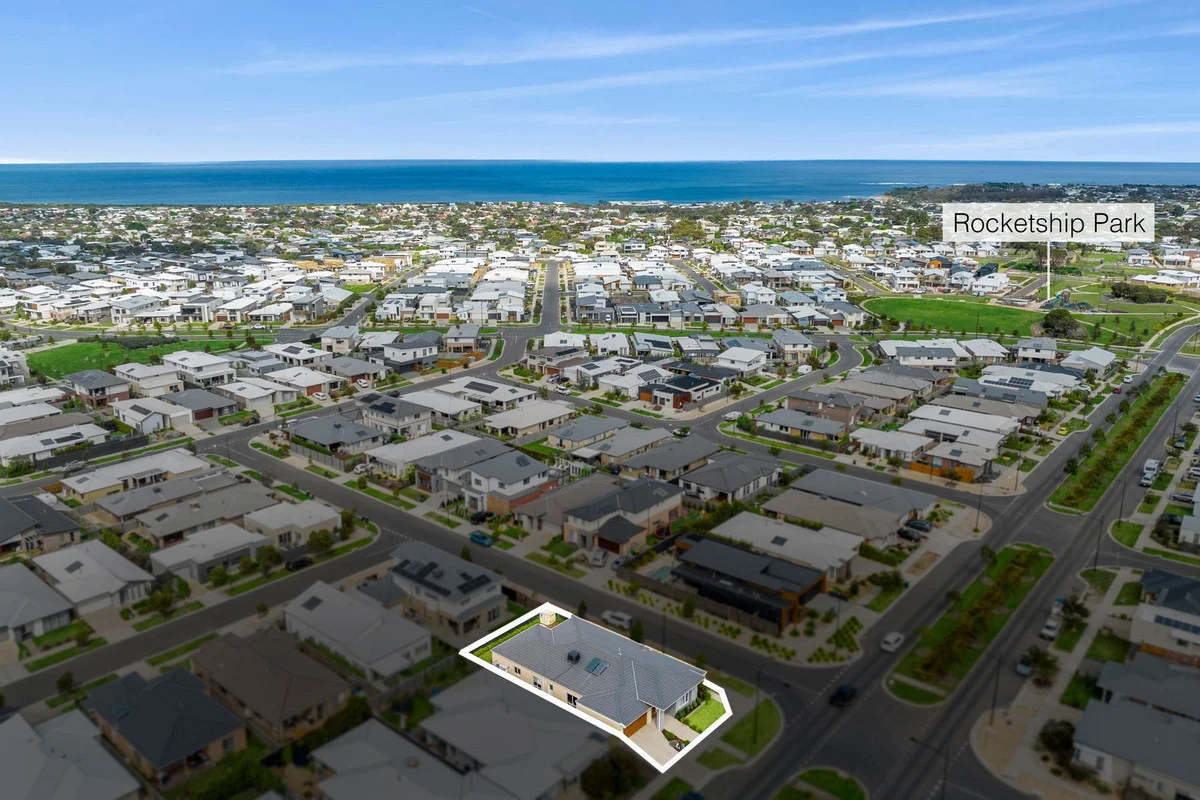 Additional image 17 of 27 Rosser Boulevard, Torquay VIC 3228