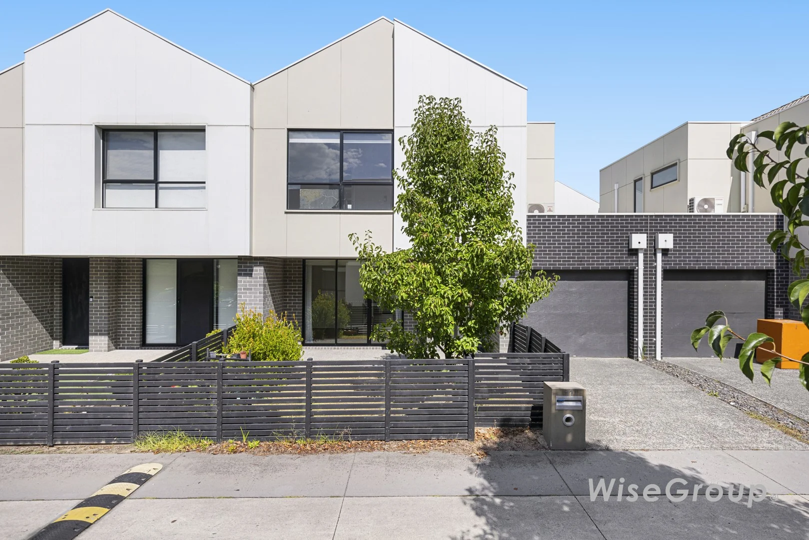 11 Quarter Circuit, Springvale VIC 3171