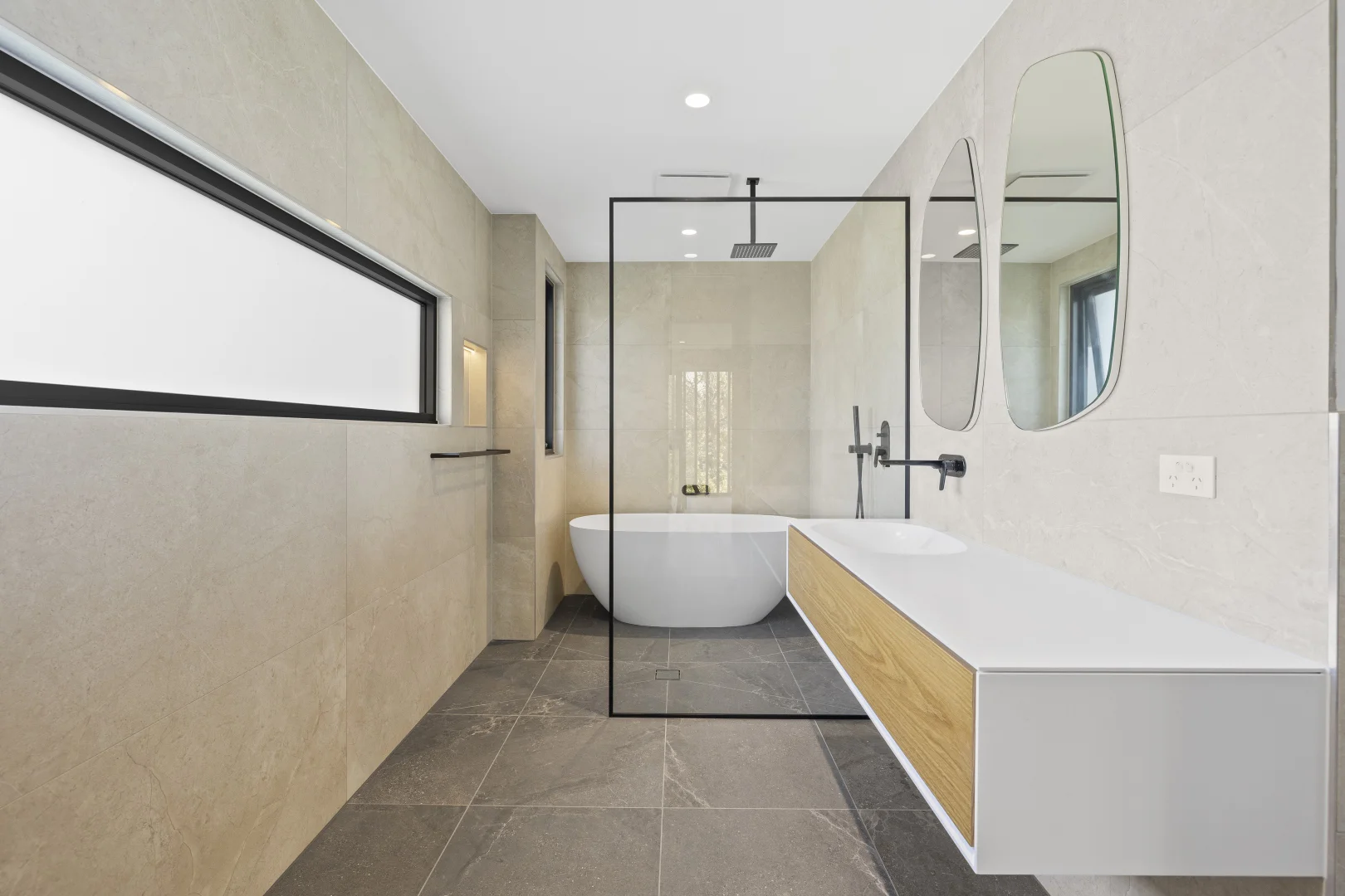 Additional image 7 of 2A Mons Street, Glen Iris VIC 3146