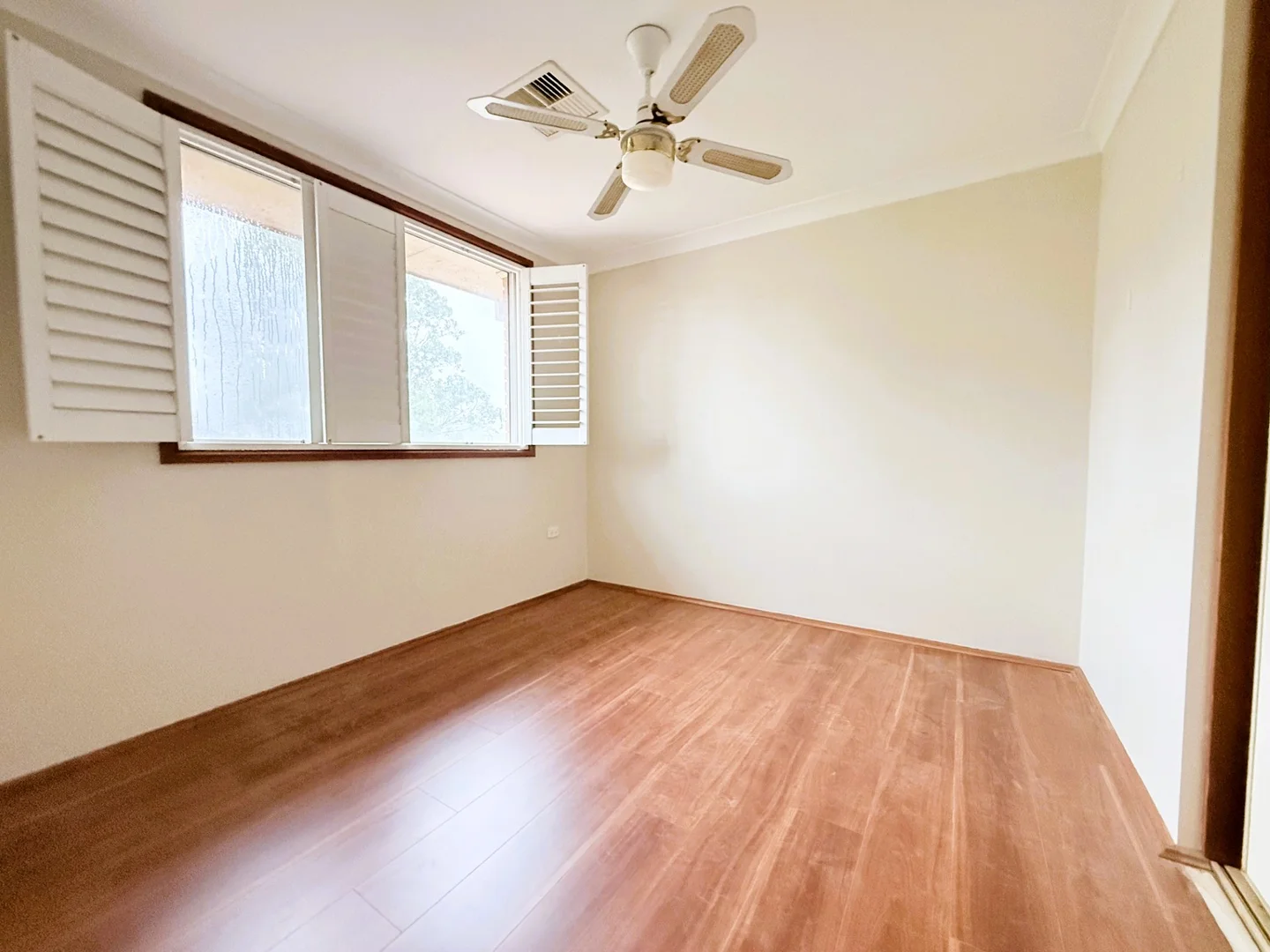 Additional image 5 of 57 Sturt Avenue, Georges Hall NSW 2198