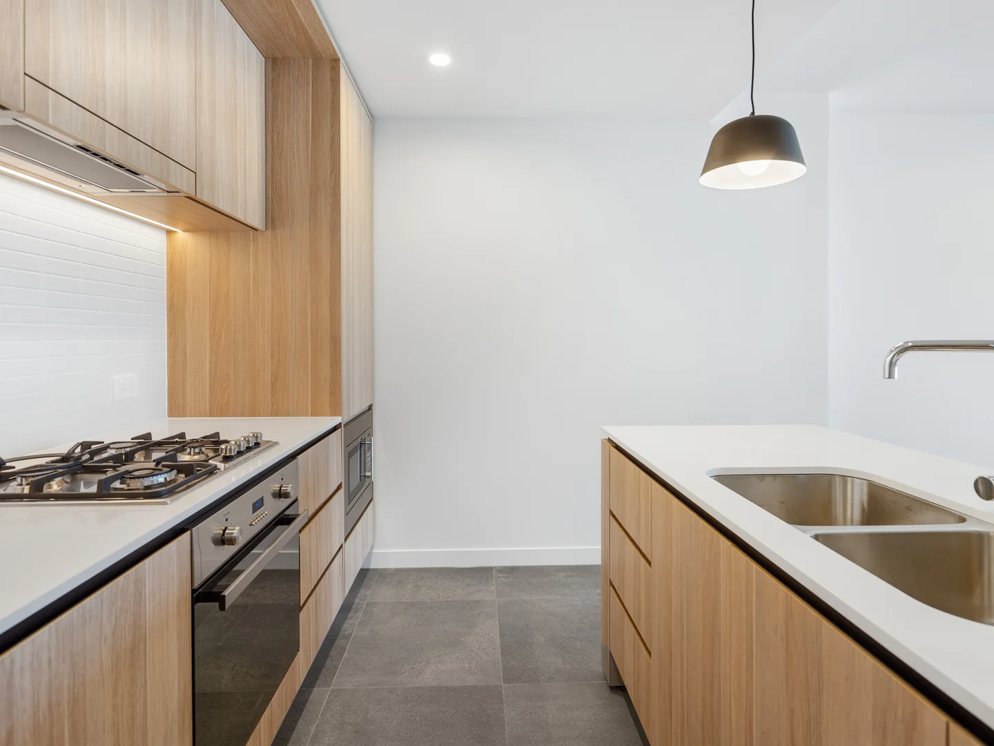 Additional image 4 of 305/186 Clarence Rd, Indooroopilly QLD 4068