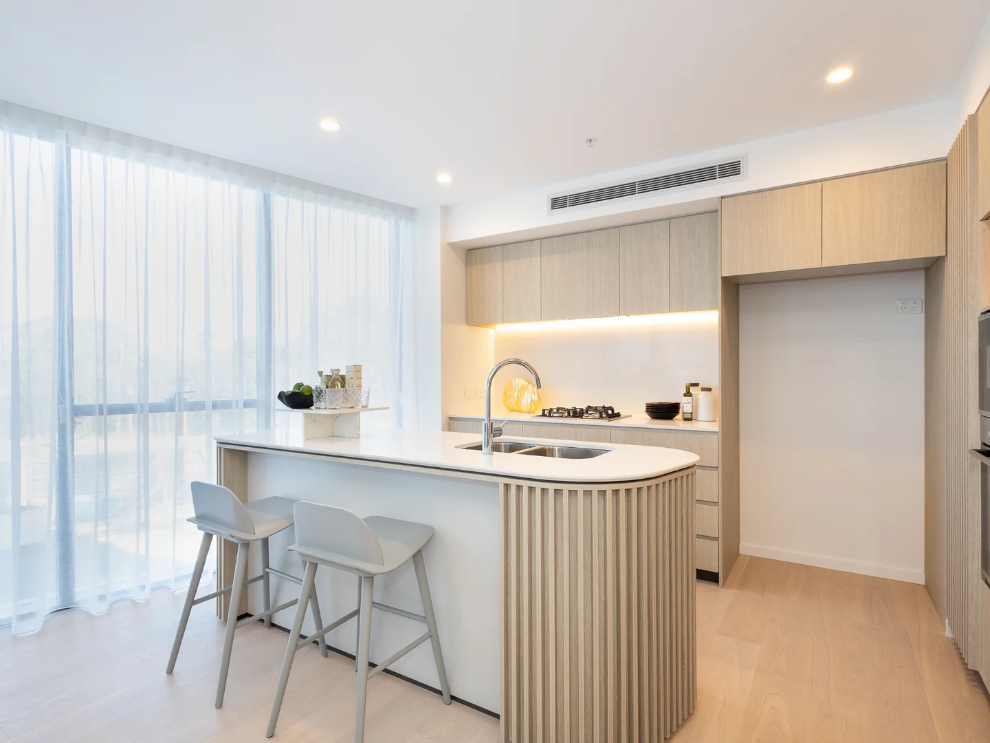 Additional image 2 of 402/180 Marine Parade, Labrador QLD 4215
