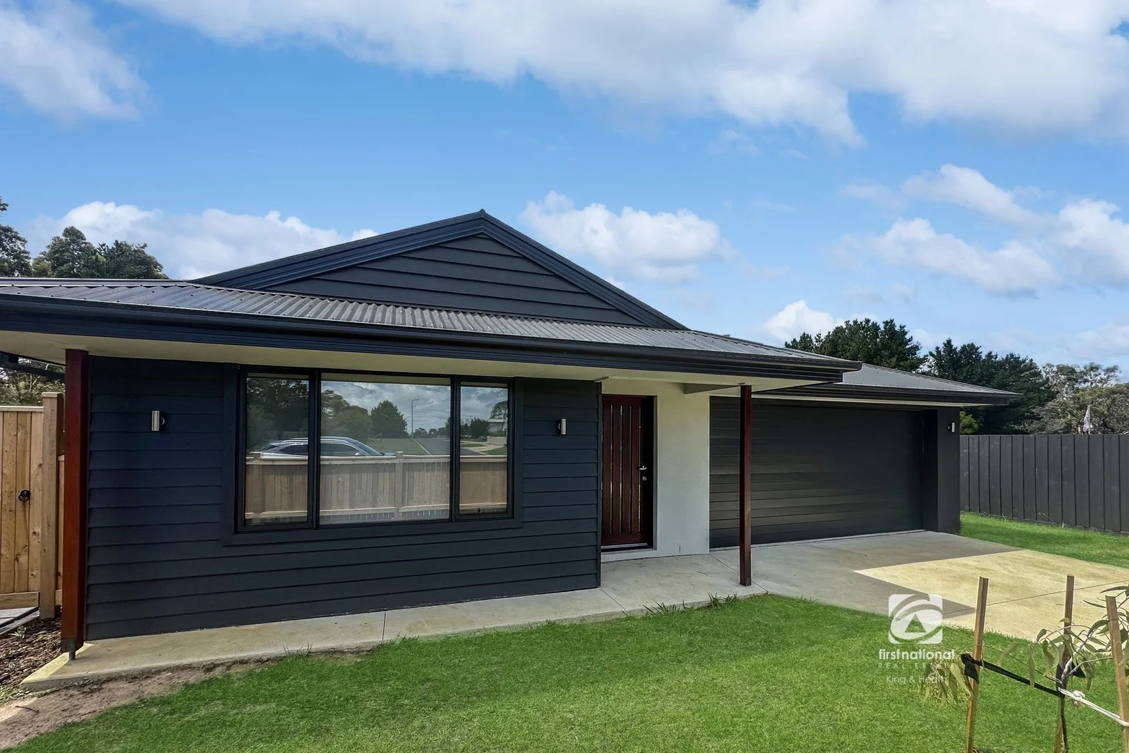 15 Broadlands Road, Metung VIC 3904