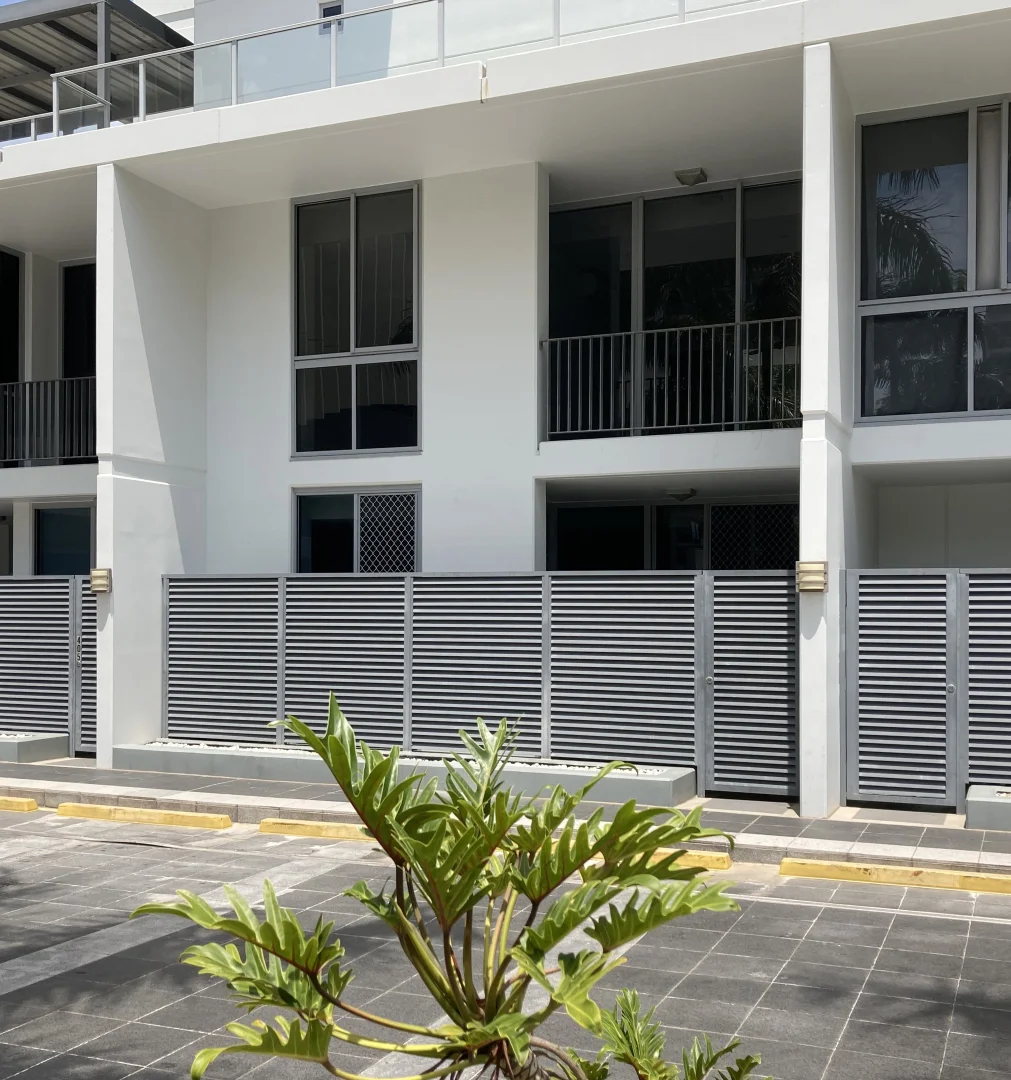 Additional image 2 of 402/4 COMO CRES, Southport QLD 4215