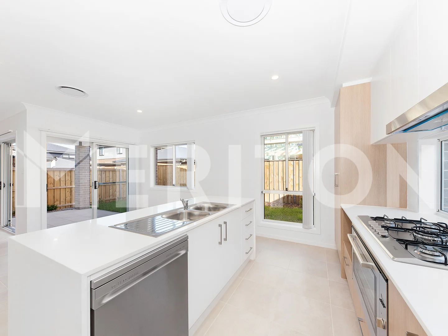 8 Acacia Road, Gables NSW 2765 photo 2