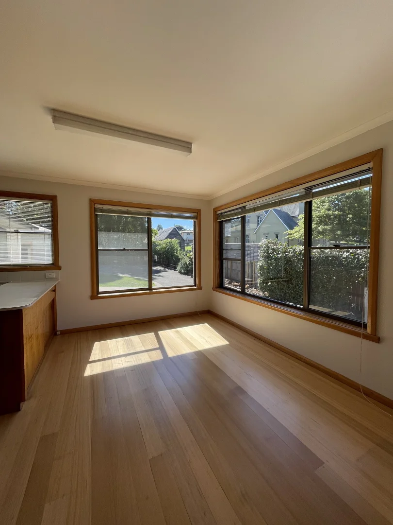 Additional image 3 of 43 West Parade, Deloraine TAS 7304