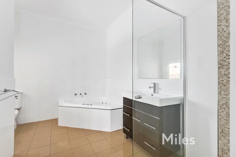 Additional image 3 of 44 Dresden Street, Heidelberg Heights VIC 3081