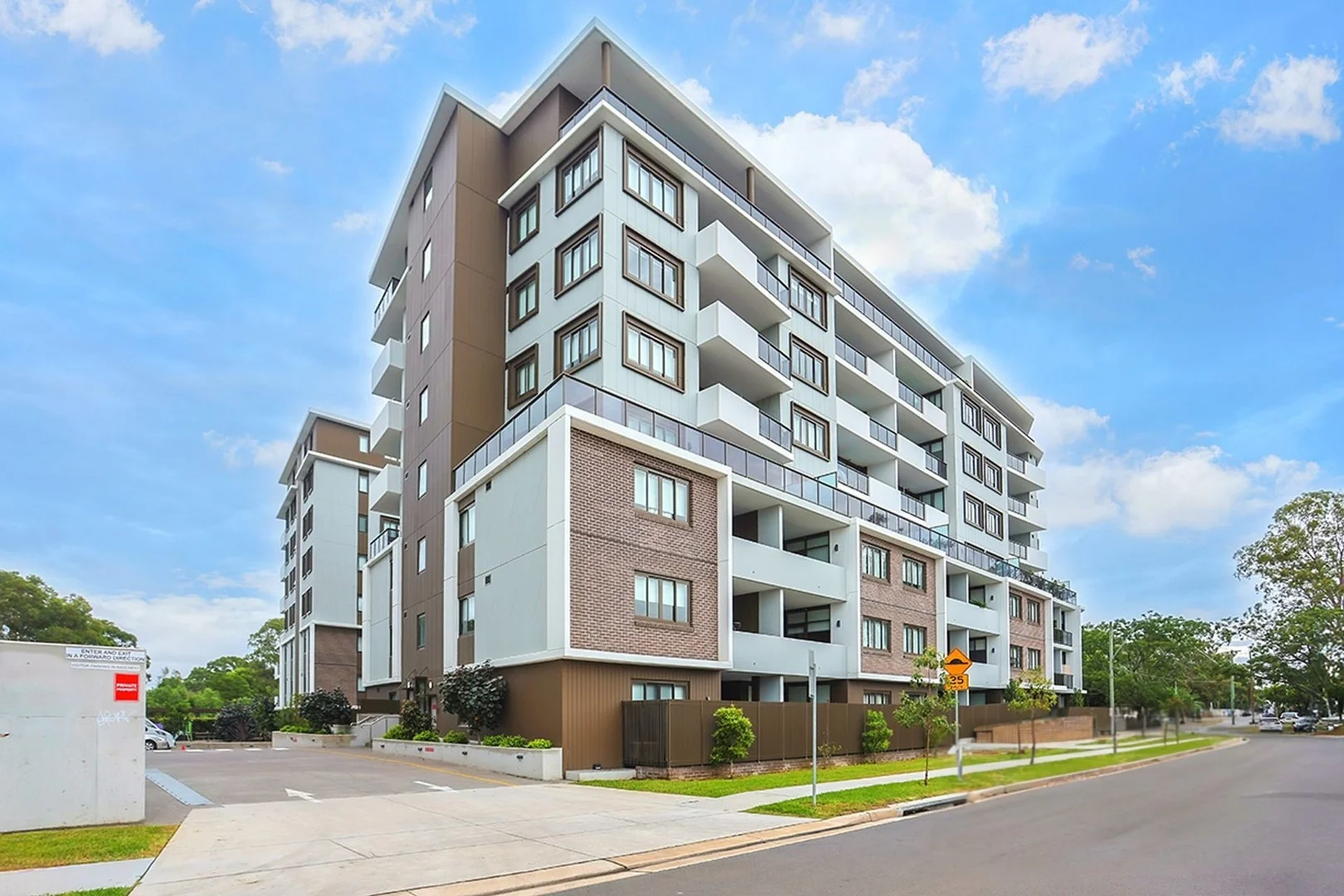 111/12C Carson Ln, St Marys NSW 2760
