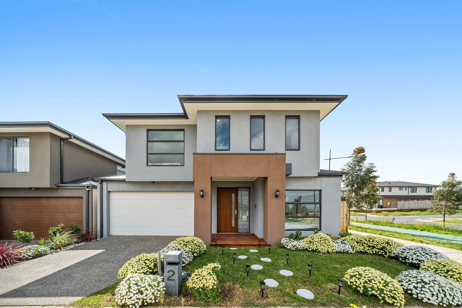 2 Freshwater Way, Fraser Rise VIC 3336