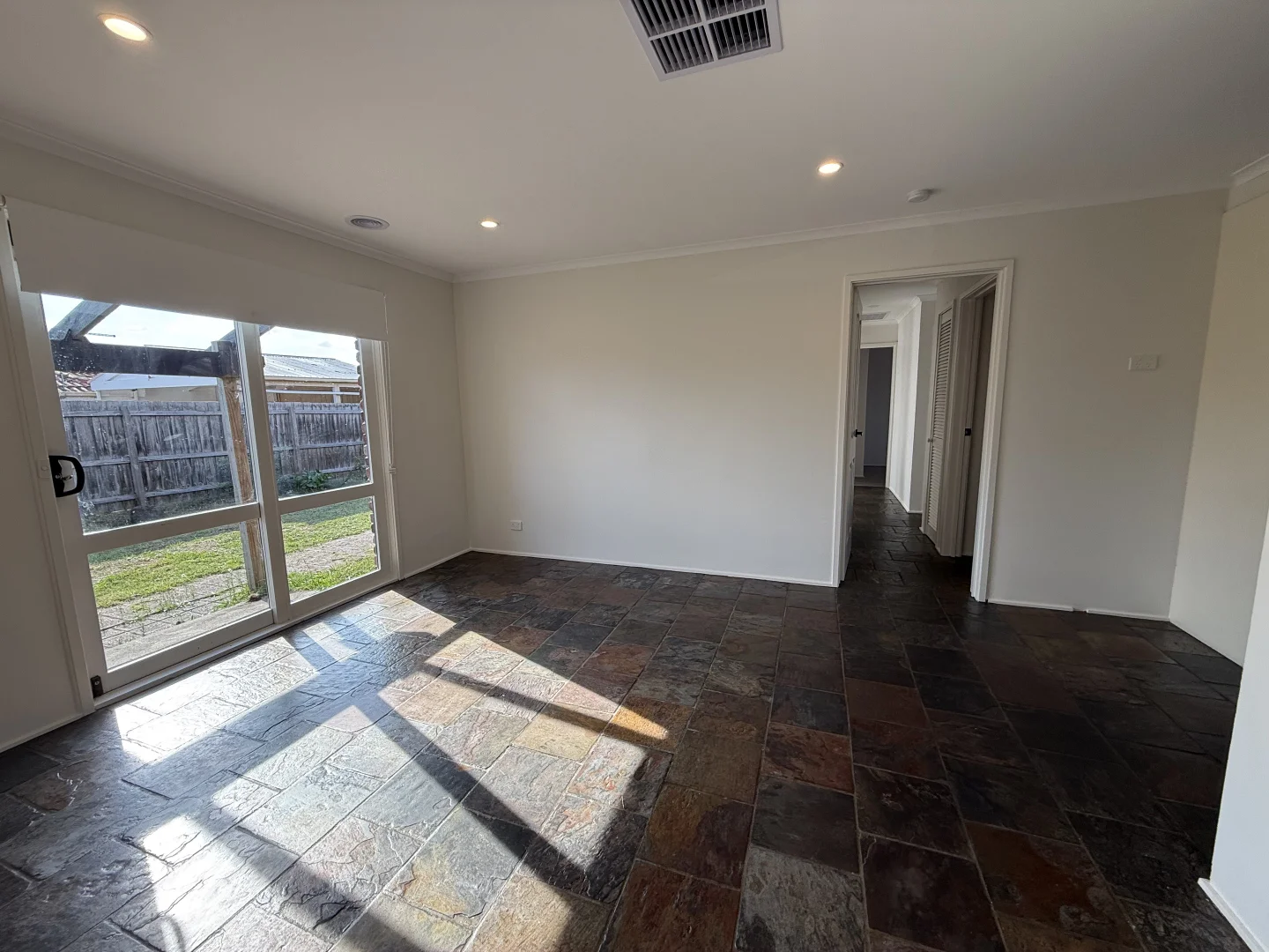 139 Fordholm Road, Hampton Park VIC 3976 photo 3