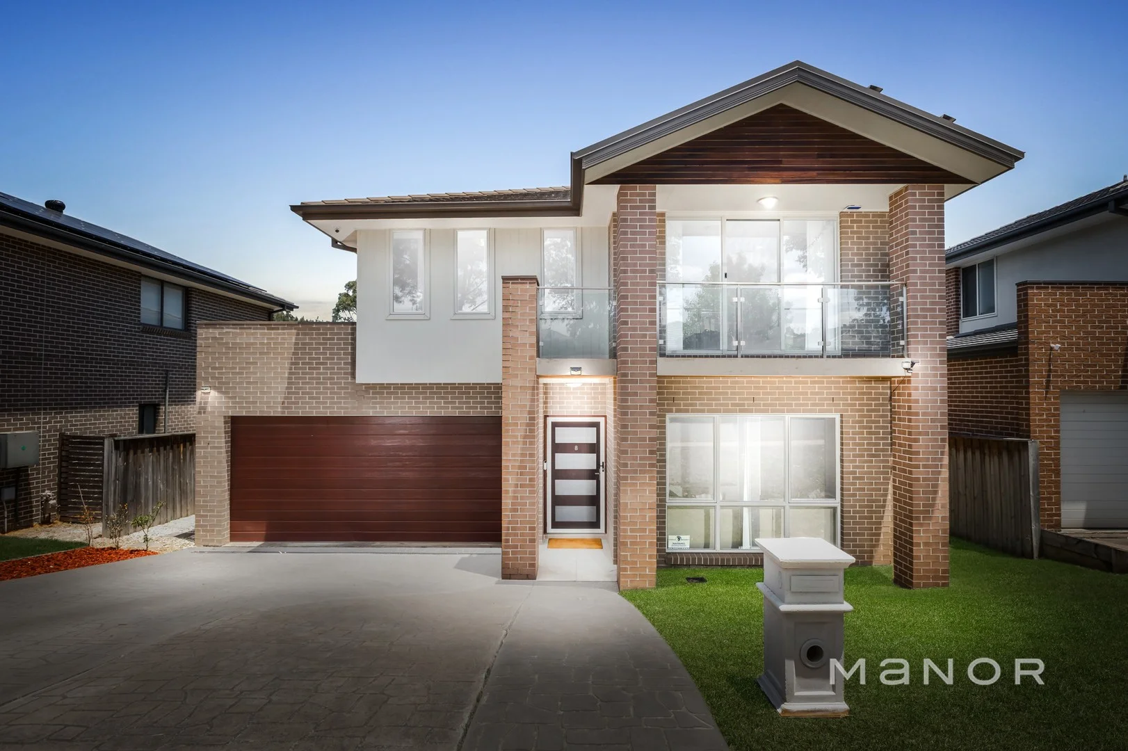 8 Bridgewood Drive, Beaumont Hills NSW 2155