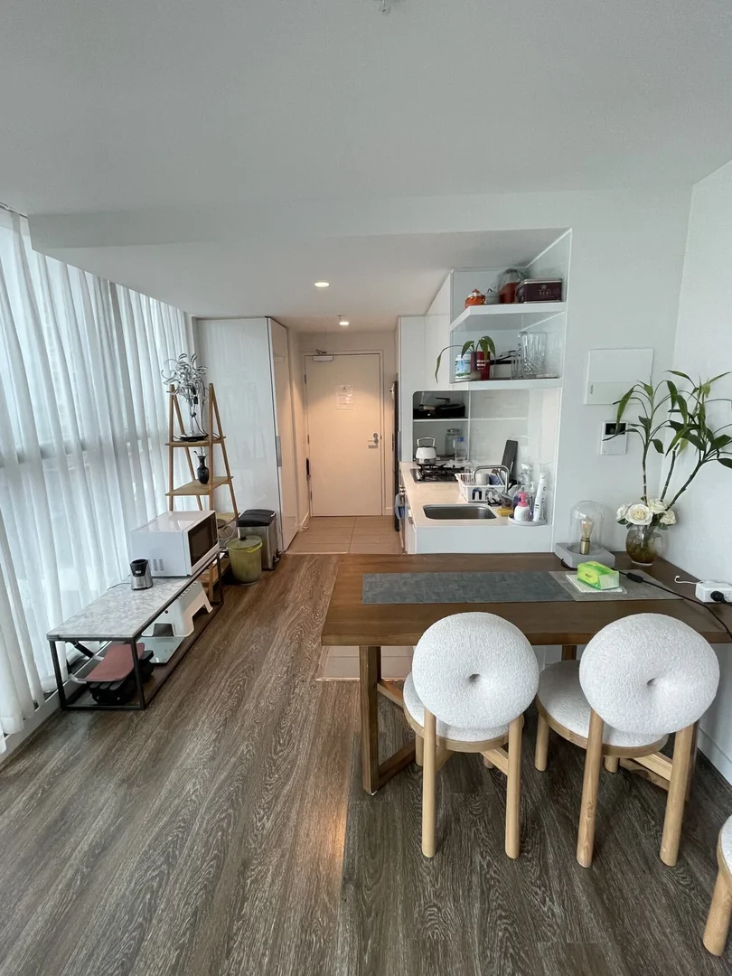 Additional image 5 of Unit 702/285 La Trobe Street, Melbourne VIC 3000