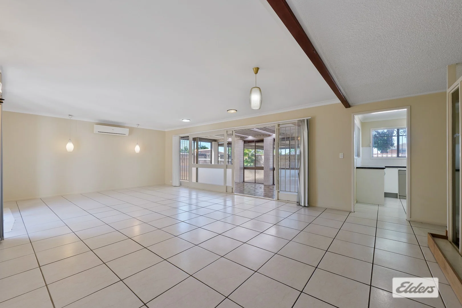 522 Mains Road, Macgregor QLD 4109