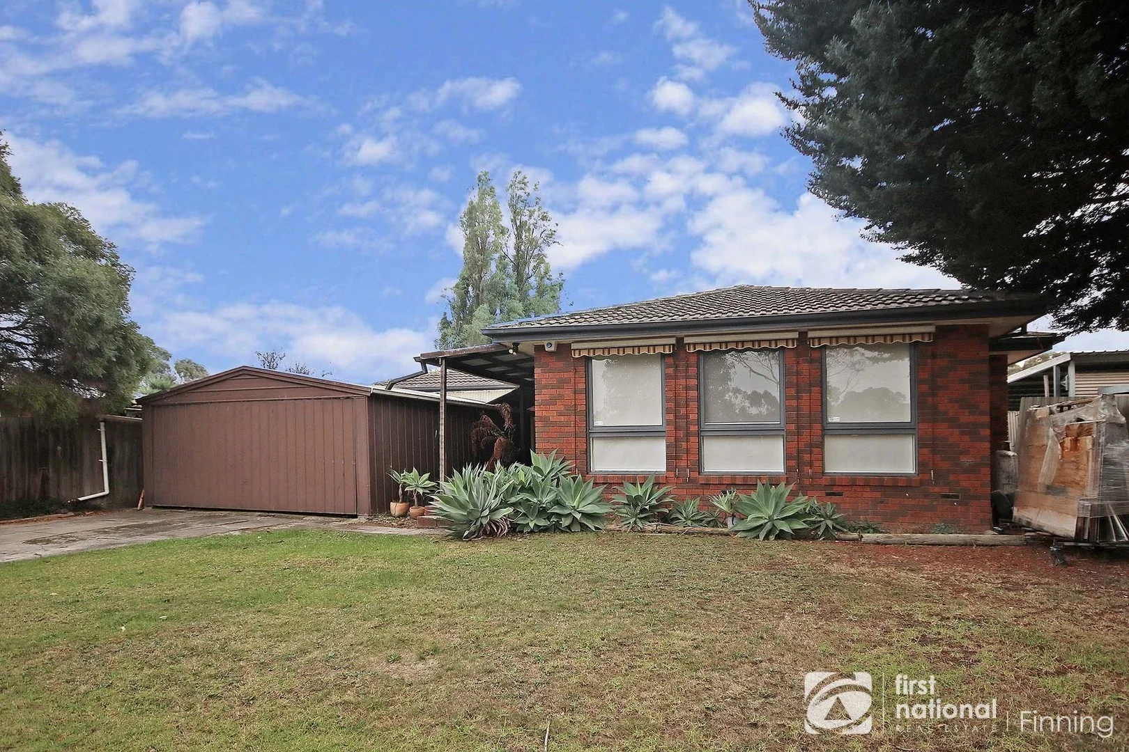 13 Millswyn, Avenue, Hampton Park VIC 3976