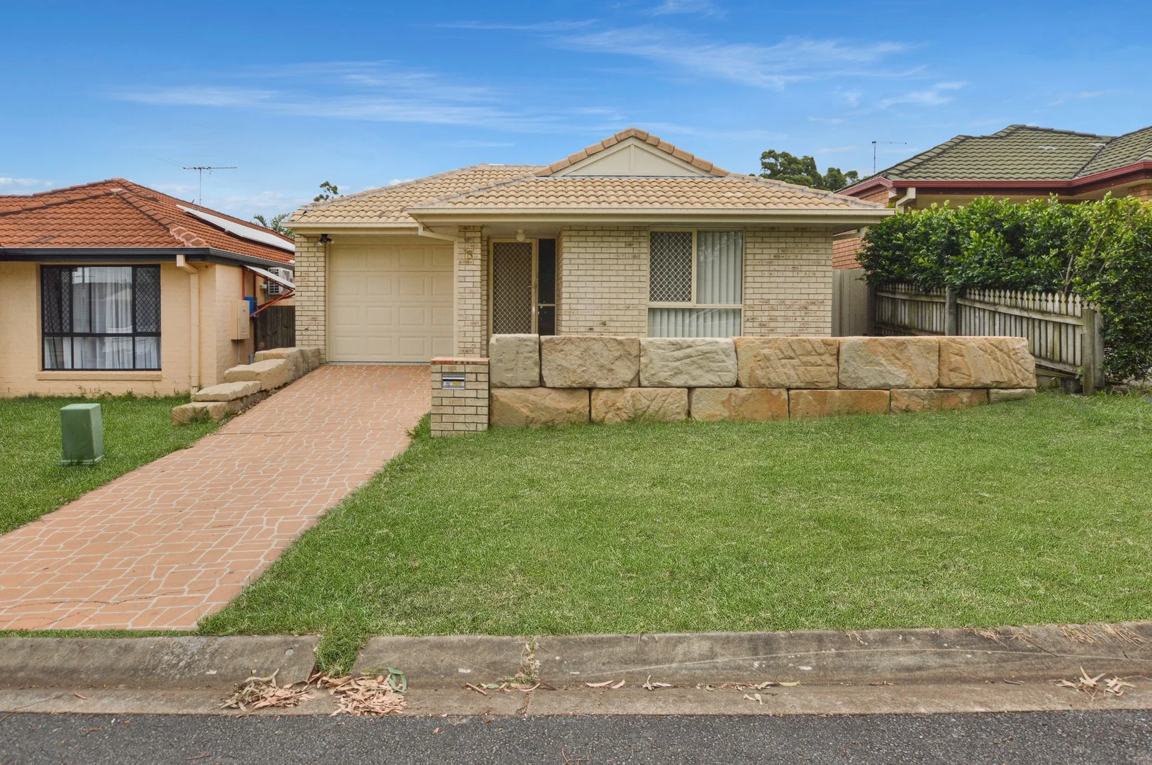 8 Canterbury Bells Circuit, Springfield Lakes QLD 4300