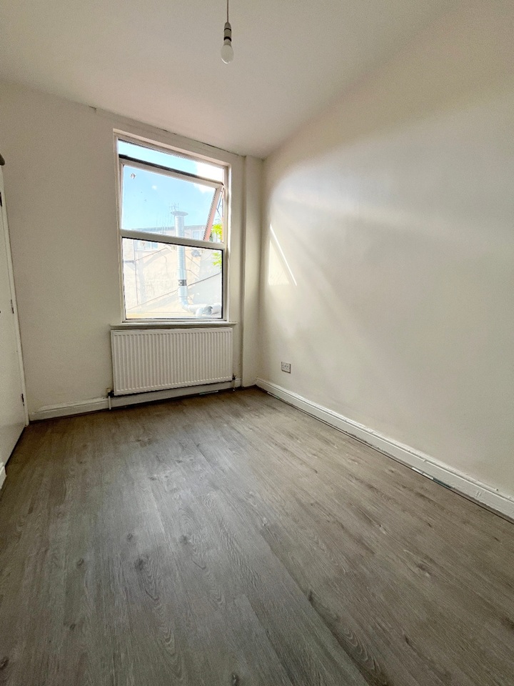 Additional image 6 of 3 Bed Terraced House, Harwell Road, S8, N1 7GU