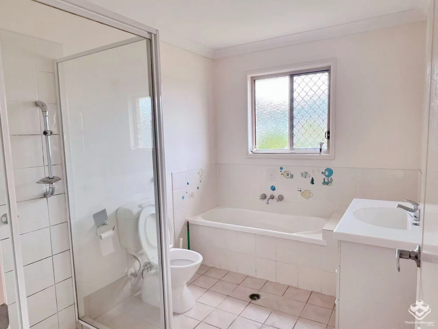 Additional image 9 of 4 Arvin Close, Calamvale QLD 4116