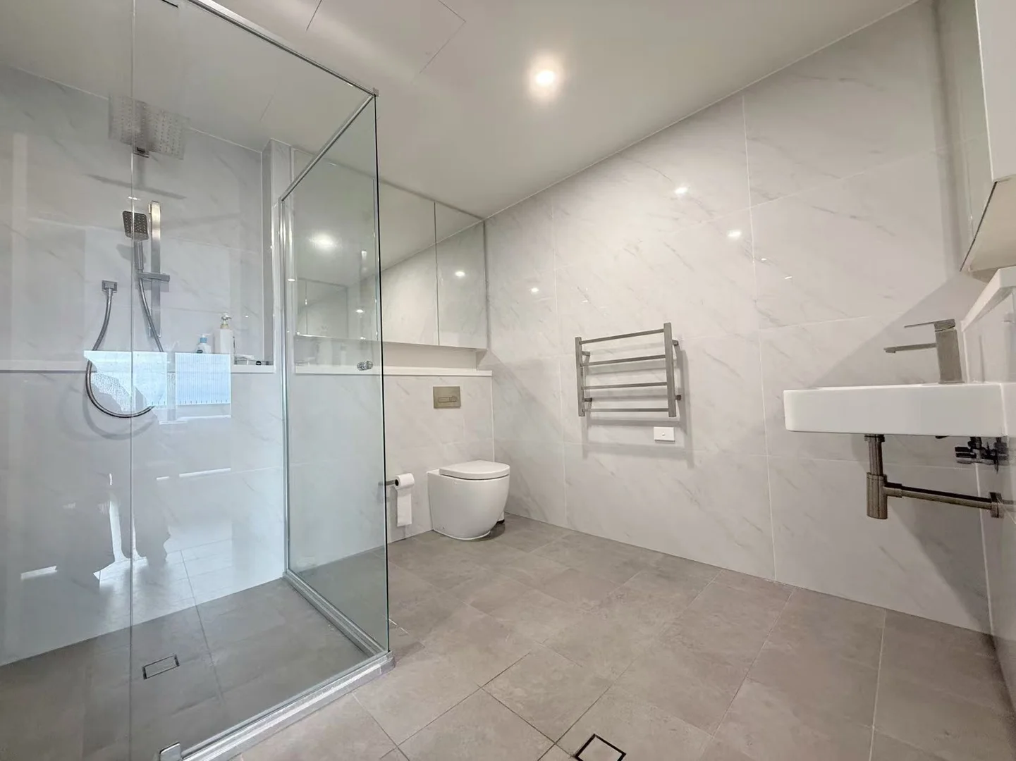 Additional image 4 of 904/2-10 Woniora Road, Hurstville NSW 2220